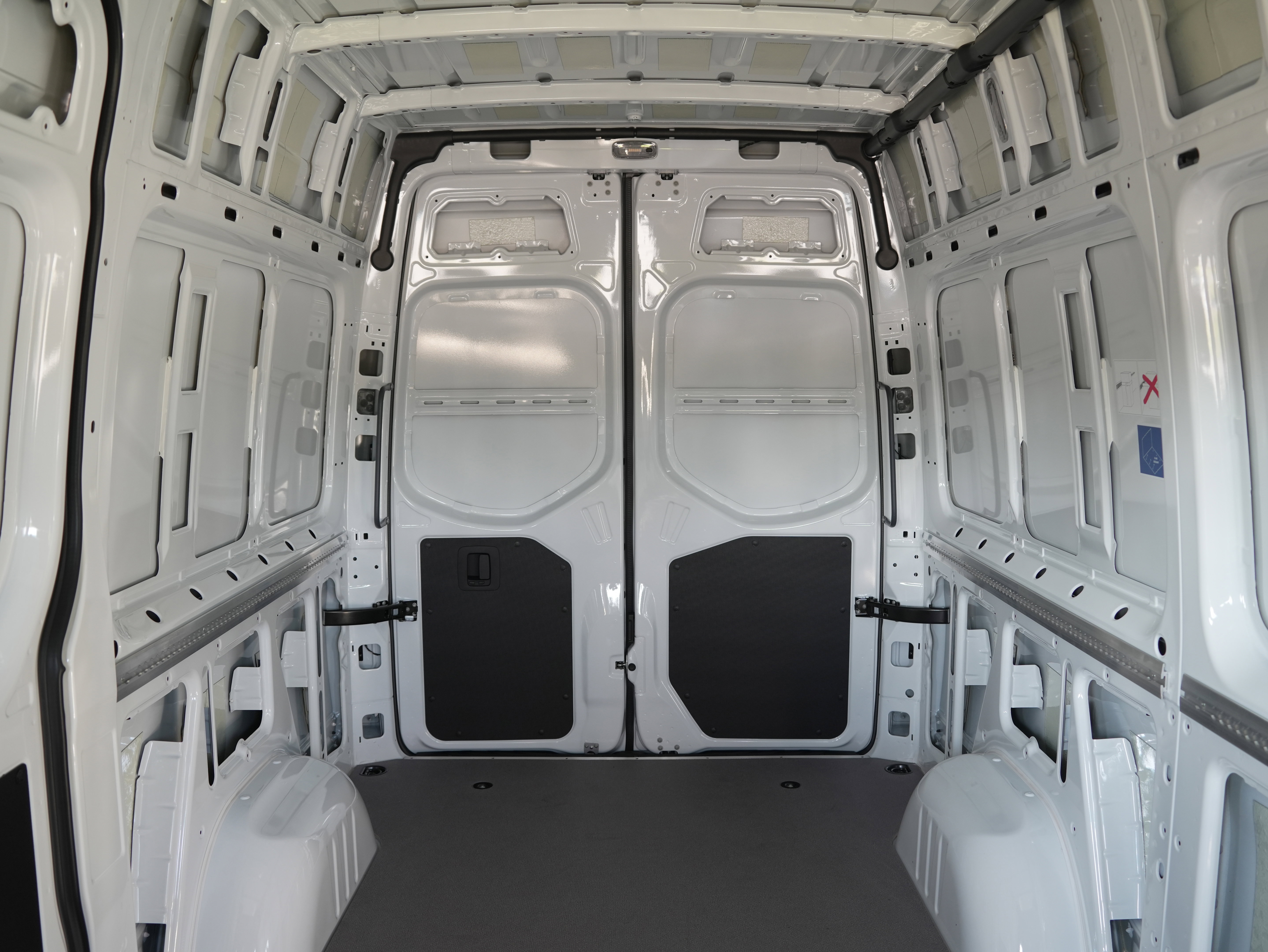 New 2025 Mercedes-Benz Sprinter 2500 image 23