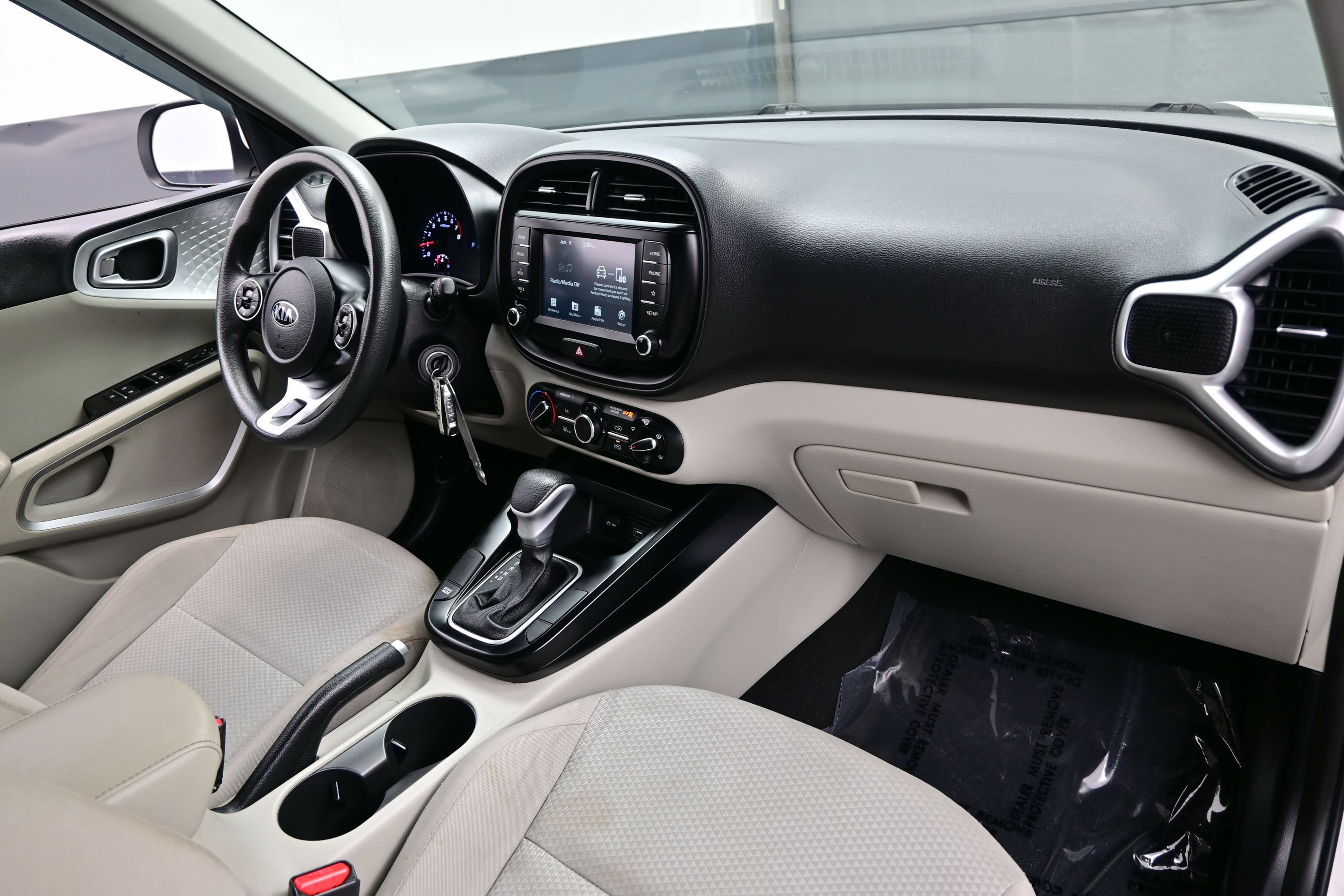 Used 2021 Kia Soul LX FWD image 14