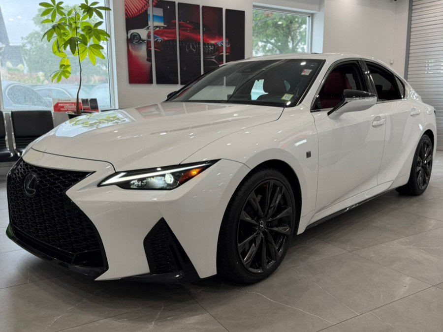 Used 2024 Lexus IS 350 F Sport RWD image 4