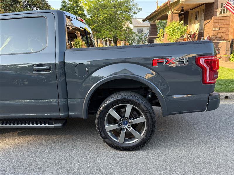 Used 2017 Ford F150 Lariat w/ Equipment Group 502A Luxury AWD/4WD image 9