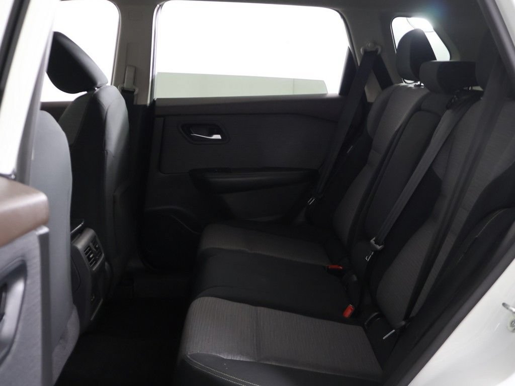 Used 2023 Nissan Rogue SV AWD/4WD image 26