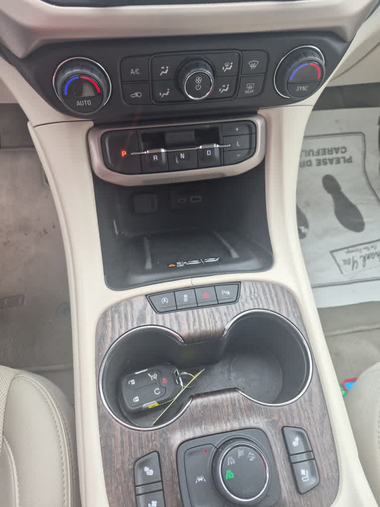 Used 2023 GMC Acadia Denali AWD/4WD image 12