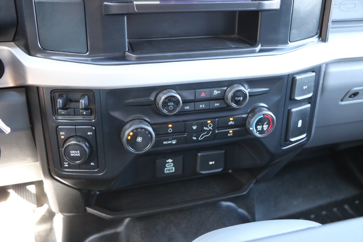 Used 2025 Ford F250 XL w/ XL Off-Road Package AWD/4WD image 20