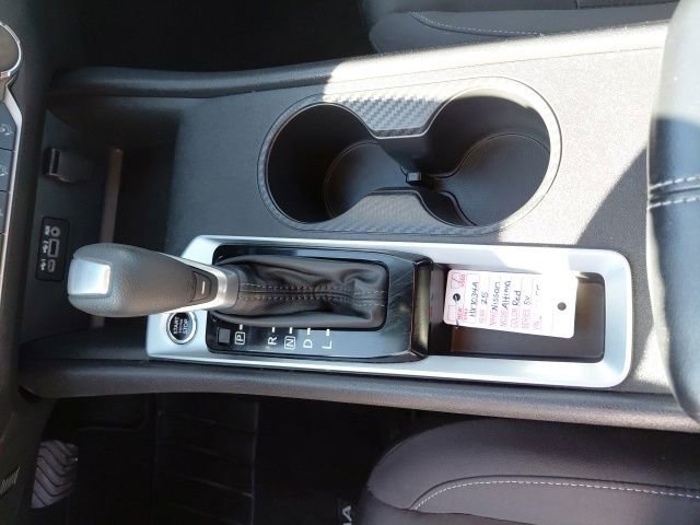 Used 2025 Nissan Altima 2.5 SV image 19