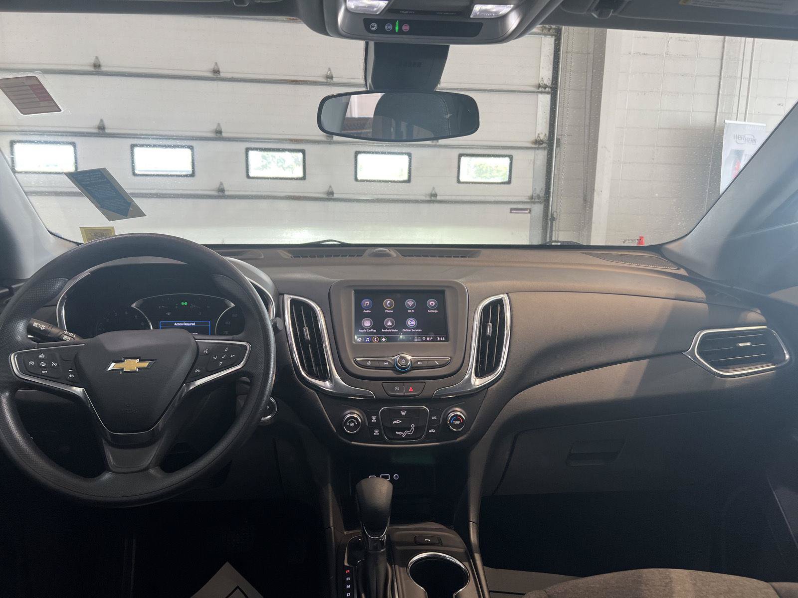 Used 2023 Chevrolet Equinox LT w/ LPO, Floor Liner Package AWD/4WD image 15