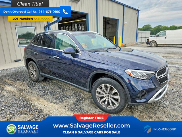 Used 2023 Mercedes-Benz GLC 300 w/ Exclusive Trim Package image 5