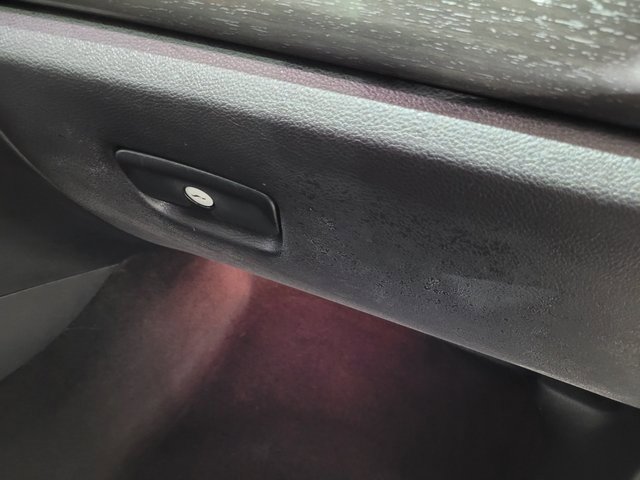 Used 2015 Jeep Grand Cherokee Altitude image 53