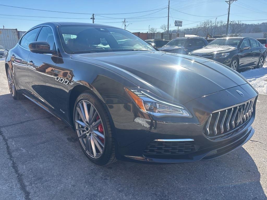 Used 2019 Maserati Quattroporte S GranLusso image 5