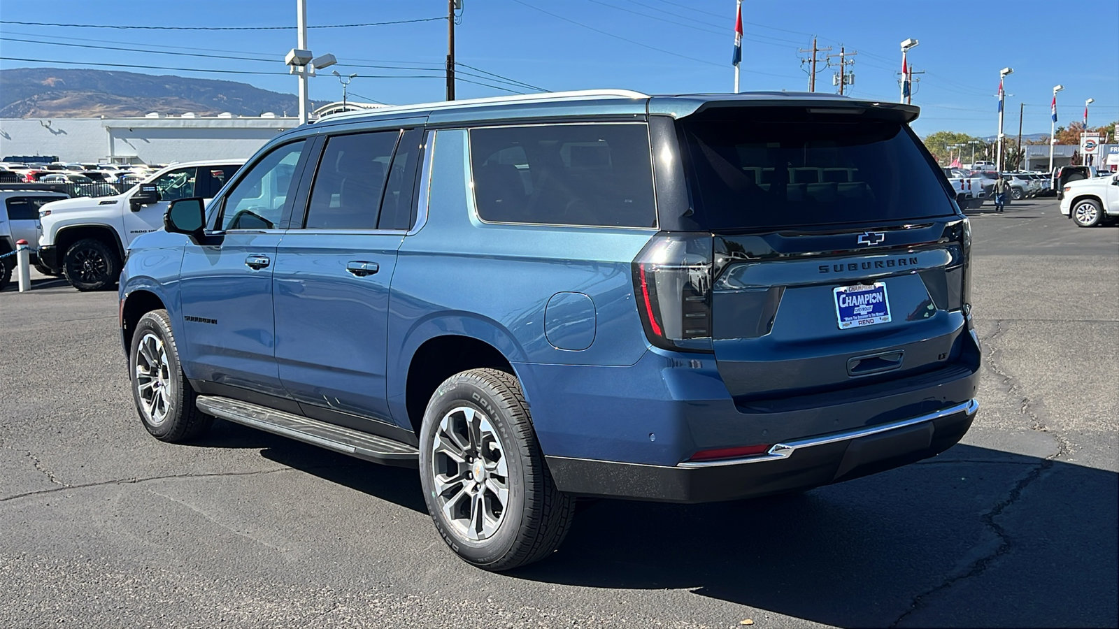 New 2026 Chevrolet Suburban LT w/ Comfort Package image 7