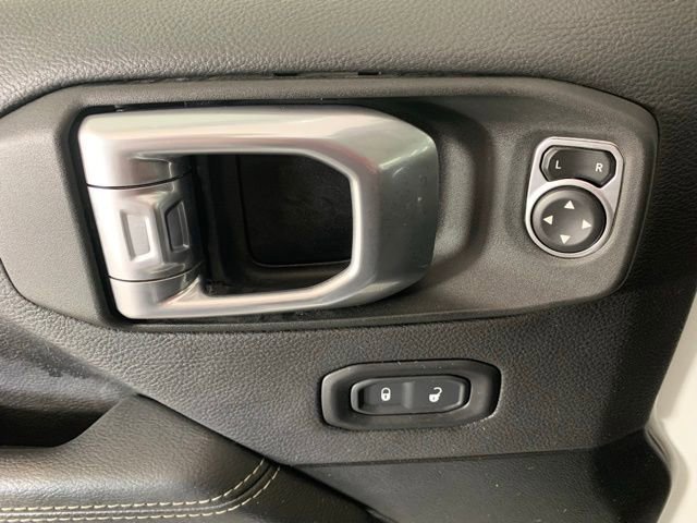 Used 2021 Jeep Wrangler Unlimited Sahara w/ Uconnect 4C Nav & Sound Group image 29