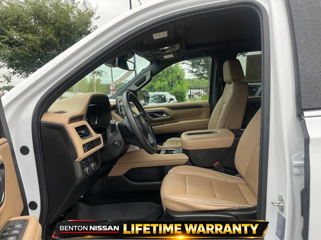 Used 2023 Chevrolet Tahoe Premier AWD/4WD image 10