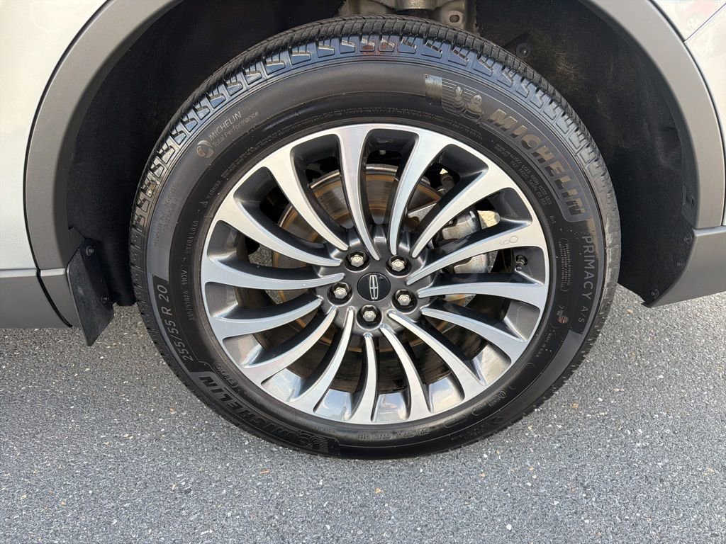 Used 2023 Lincoln Aviator Reserve w/ Elements Package Plus image 12