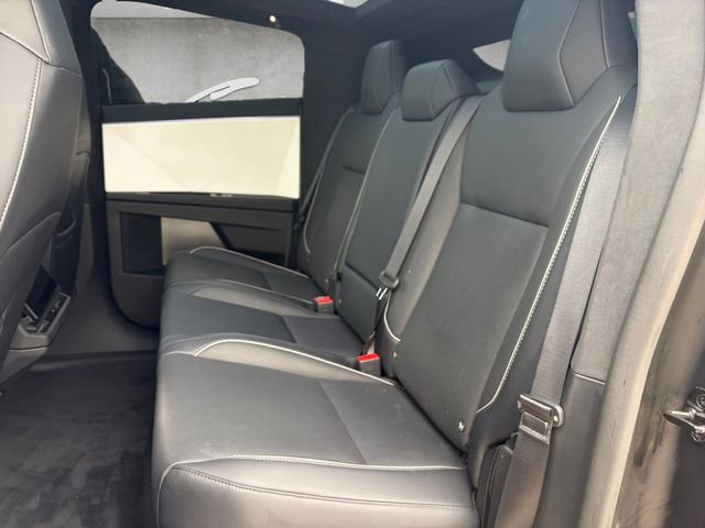 Used 2024 Tesla Cybertruck AWD Crew Cab image 22
