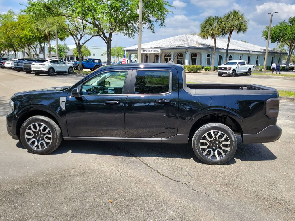 Used 2024 Ford Maverick Lariat image 8