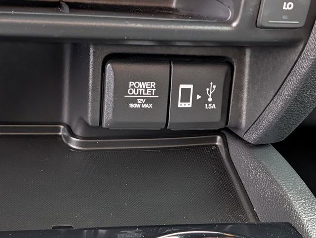 Used 2019 Honda Ridgeline Black Edition image 17