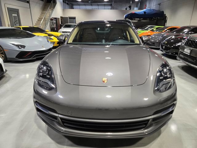Used 2018 Porsche Panamera 4 image 3