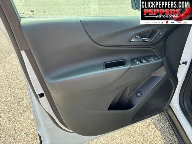 Used 2024 Chevrolet Equinox LT w/ LPO, Cargo Package AWD/4WD image 10