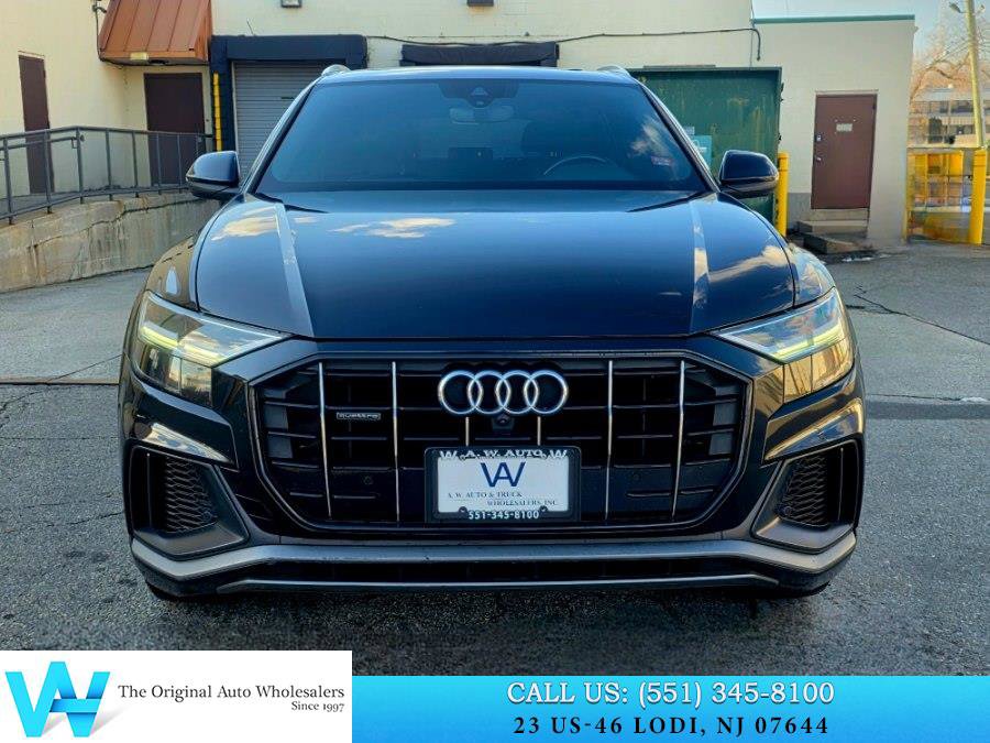 Used 2021 Audi Q8 Premium Plus w/ Premium Plus Package image 2