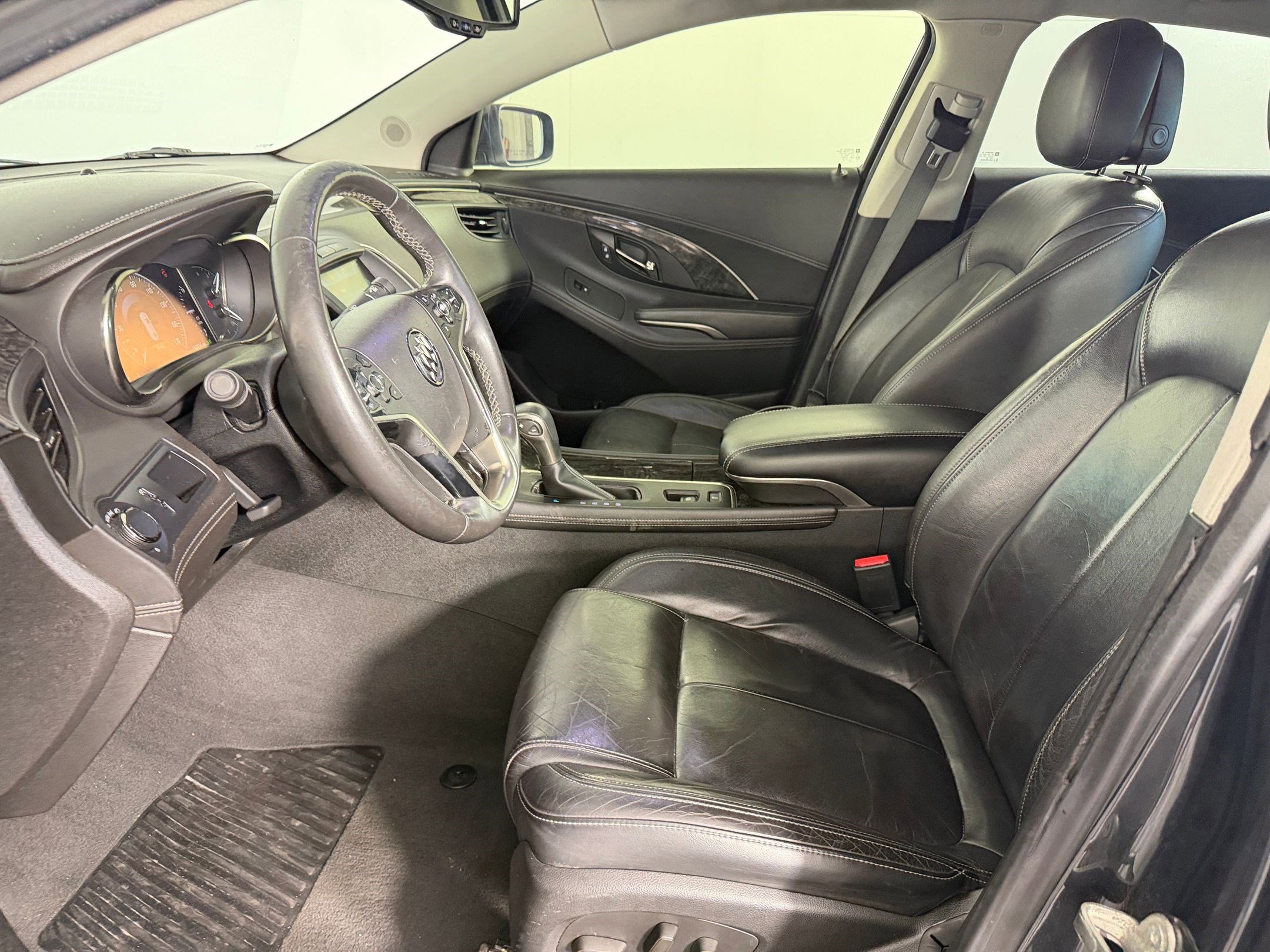 Used 2014 Buick LaCrosse Leather FWD image 5
