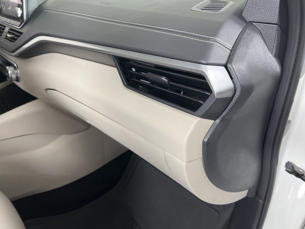 Used 2019 Nissan Altima 2.5 SV image 10