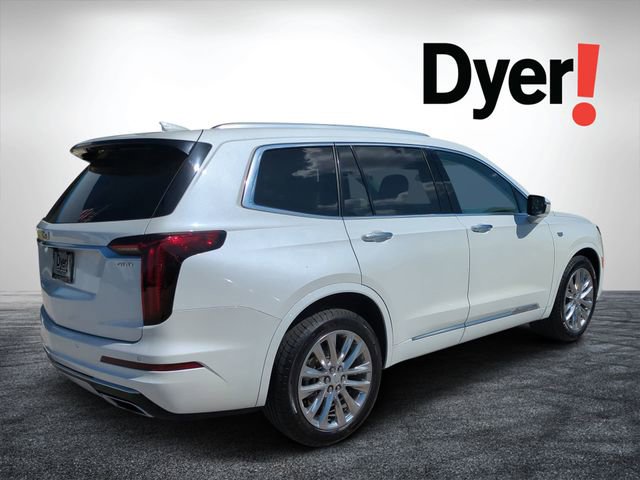 Used 2023 Cadillac XT6 Premium Luxury image 3