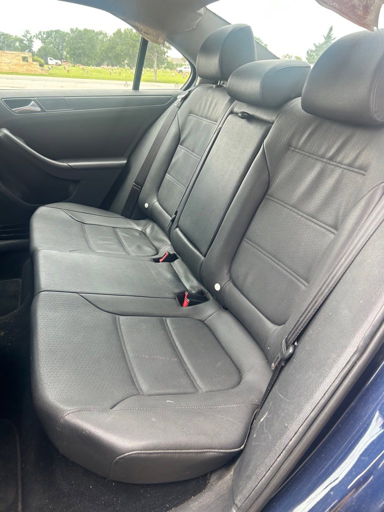 Used 2012 Volkswagen Jetta SE FWD image 9