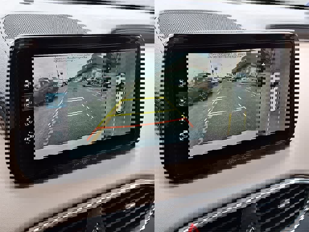 Used 2021 Hyundai Santa Fe Limited image 20