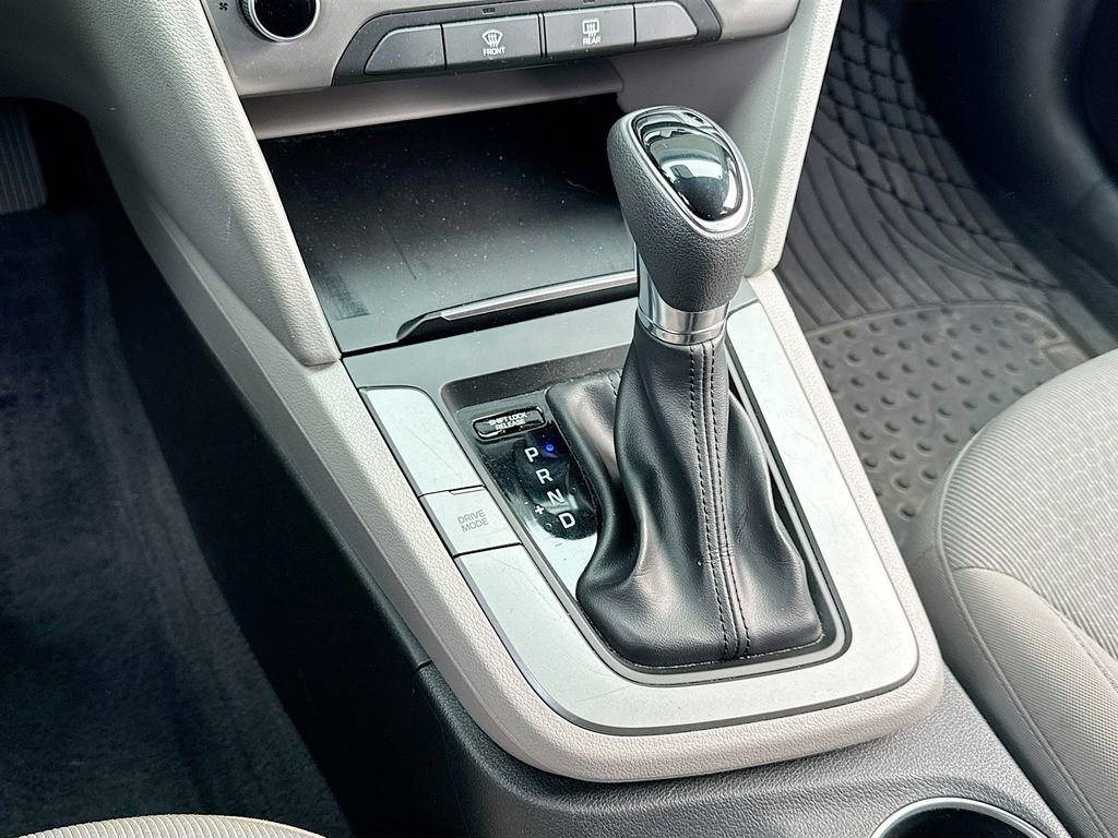 Used 2018 Hyundai Elantra SEL image 18