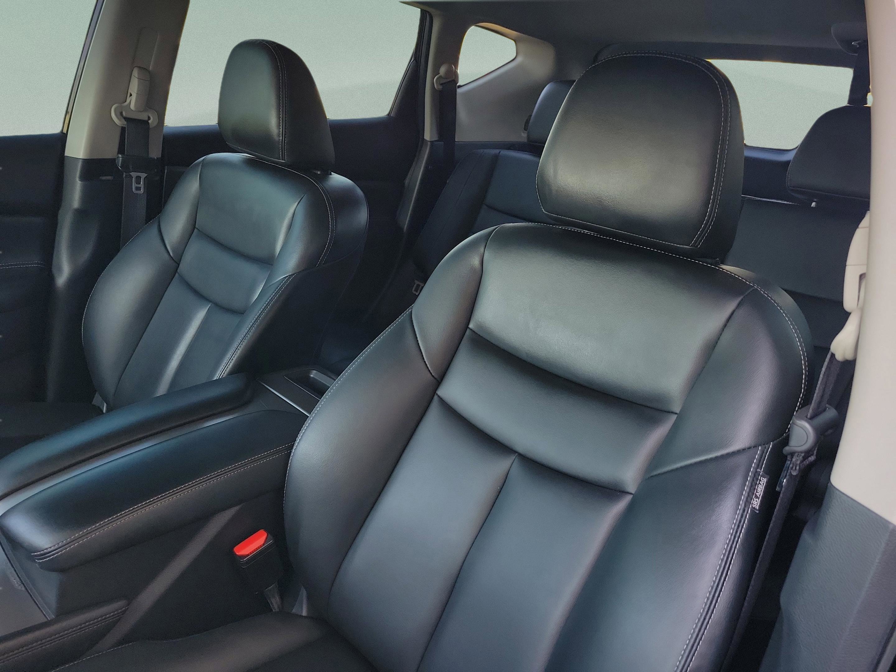 Used 2023 Nissan Murano SV w/ SV Midnight Edition Package image 21