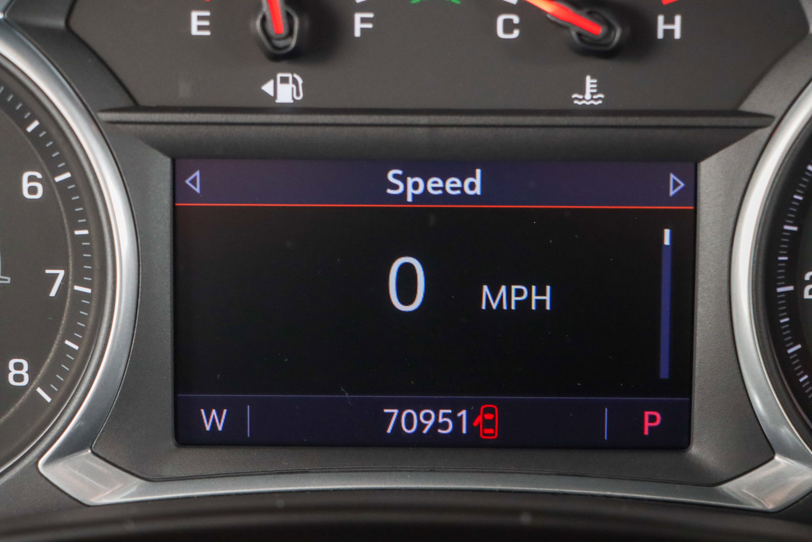 Used 2022 GMC Terrain SLT image 16