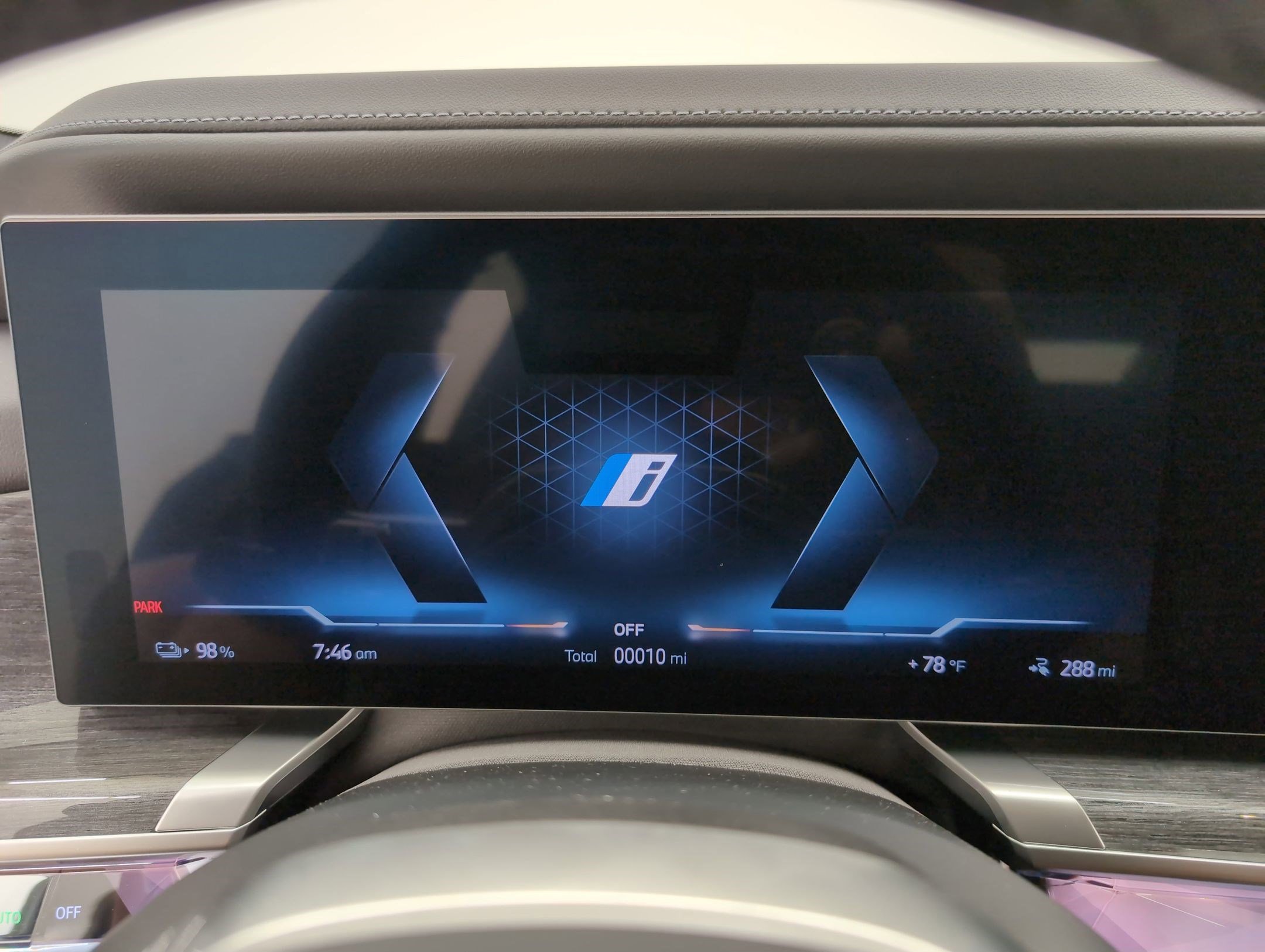 New 2025 BMW i7 eDrive50 w/ M Sport Package image 16