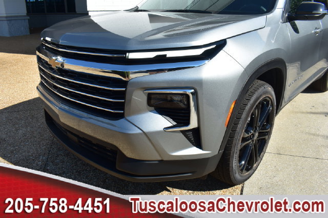 New 2027 Chevrolet Traverse LT FWD image 36