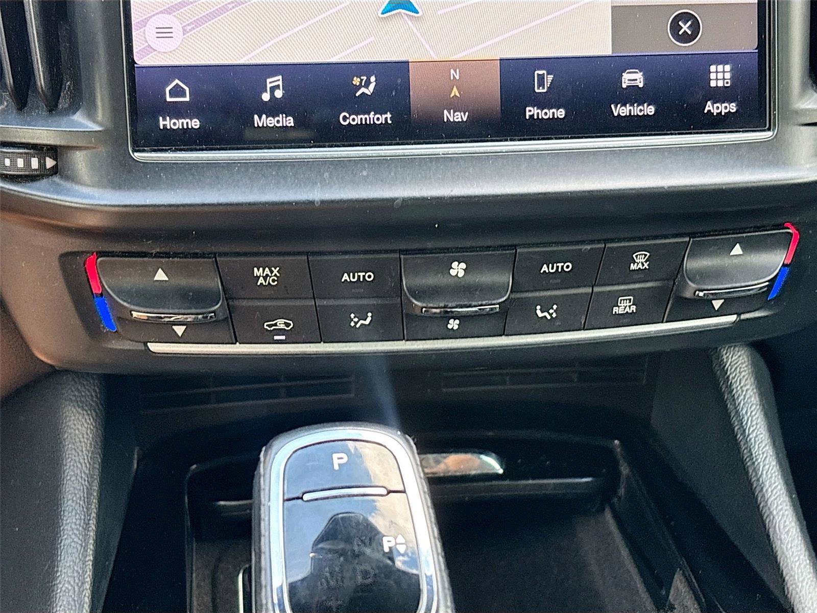 Used 2021 Maserati Levante S image 16