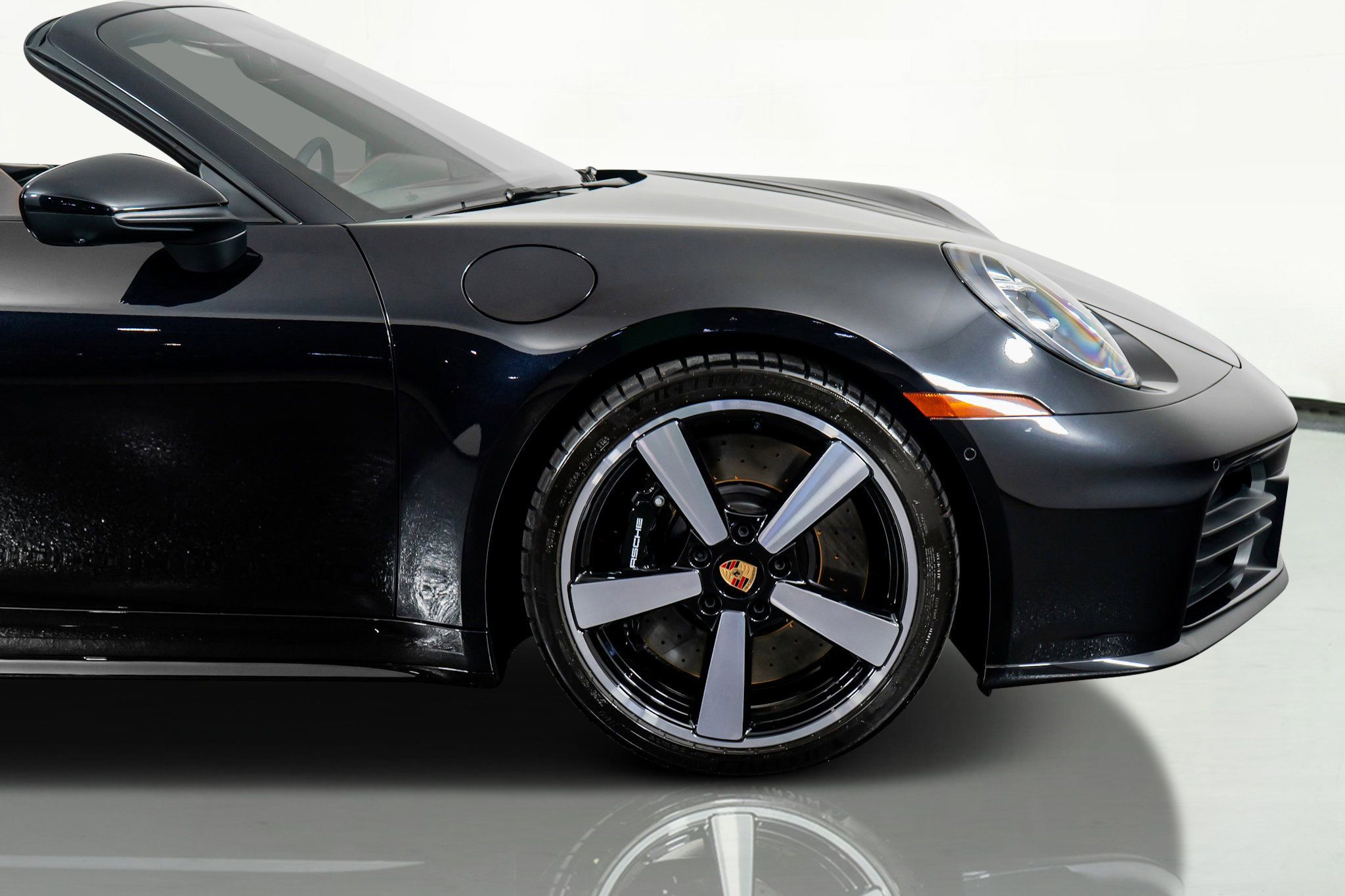 Used 2025 Porsche 911 Carrera S image 7