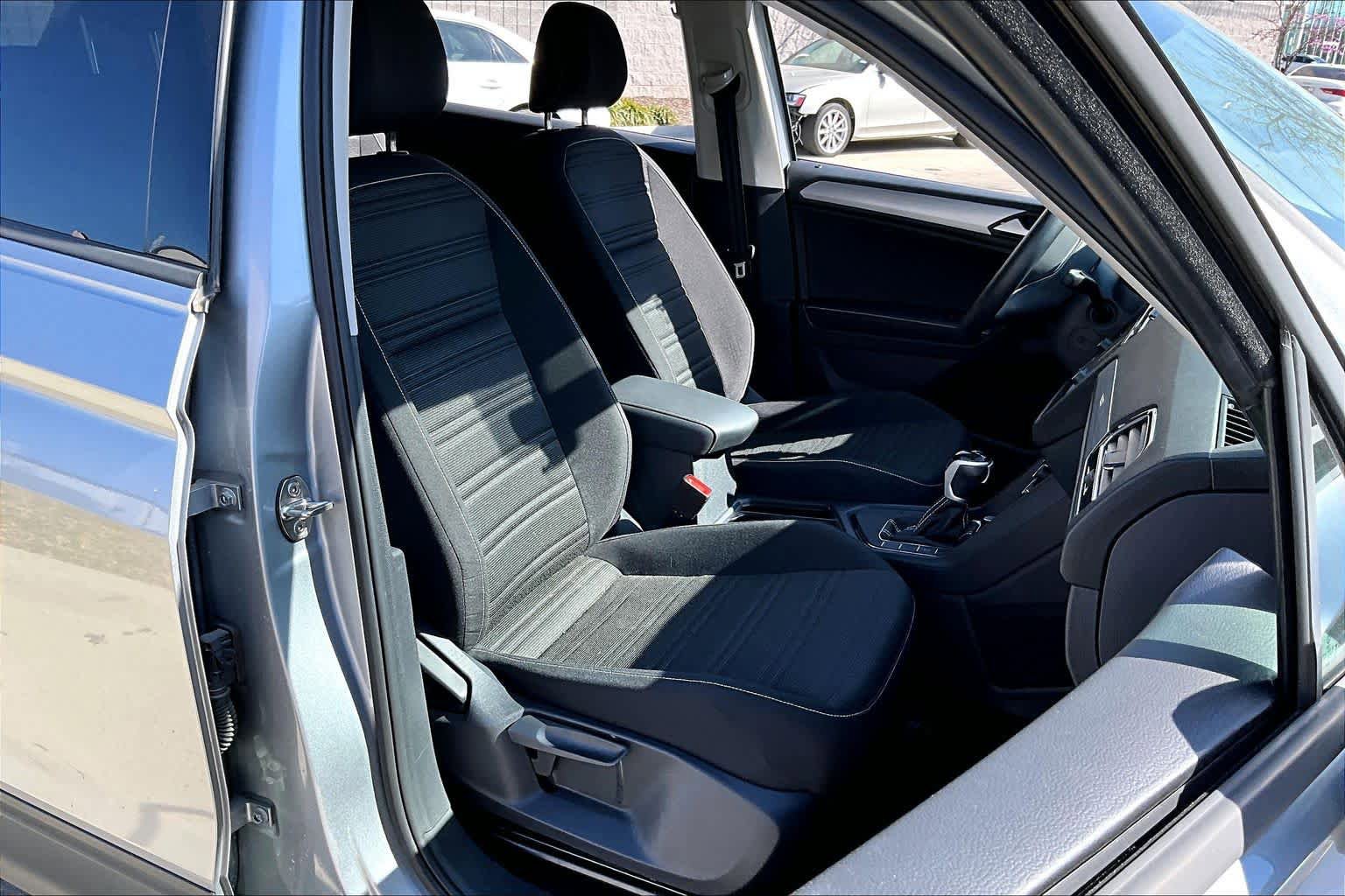 Used 2023 Volkswagen Tiguan S FWD image 9