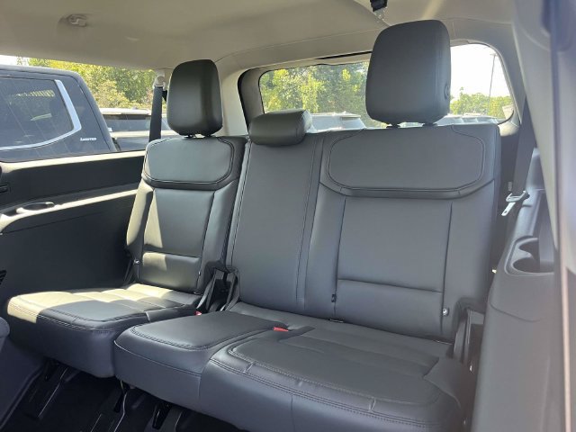 New 2027 Ford Expedition Max Active RWD image 11