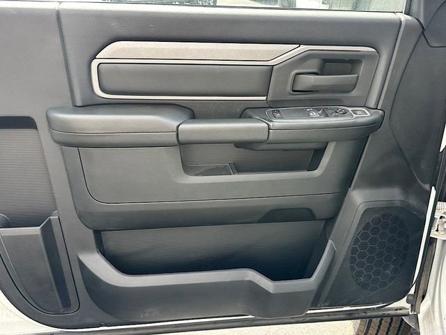 New 2024 RAM 5500 Tradesman image 15