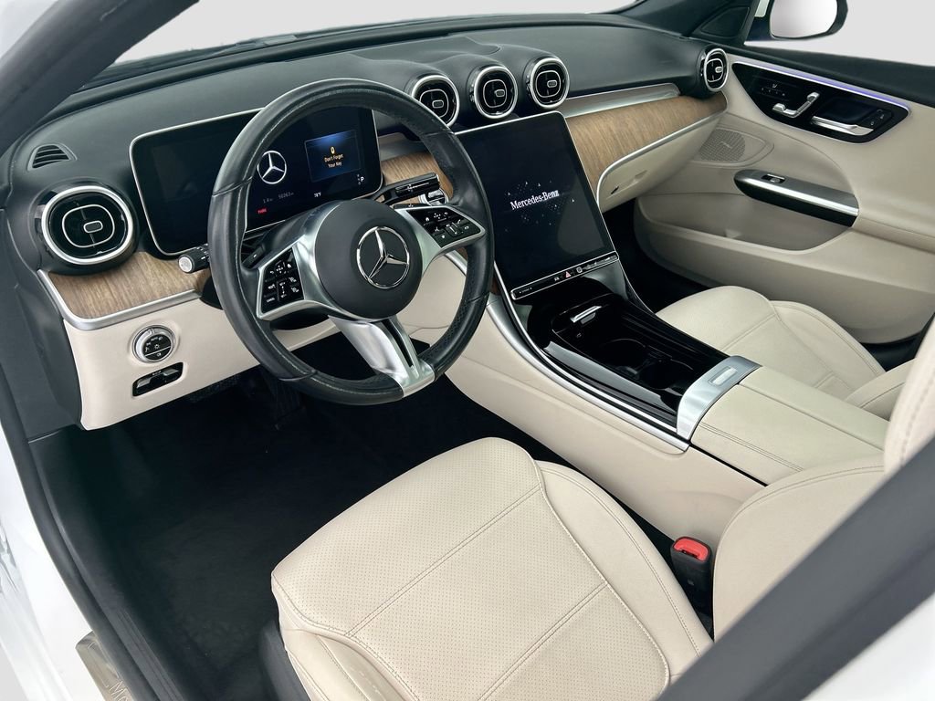 Used 2023 Mercedes-Benz C 300 Sedan image 9