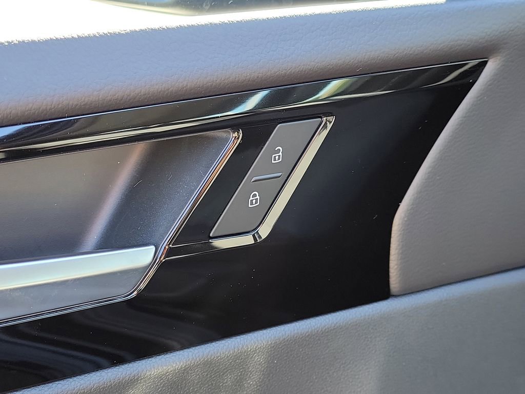 New 2026 Volkswagen Jetta SEL image 13