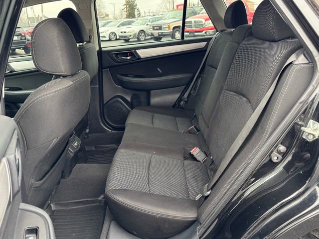 Used 2018 Subaru Outback 2.5i Premium image 17