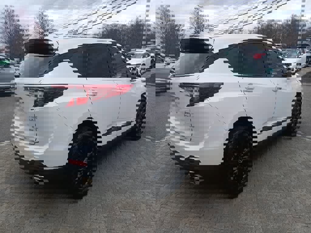 Used 2025 Acura RDX SH-AWD image 6