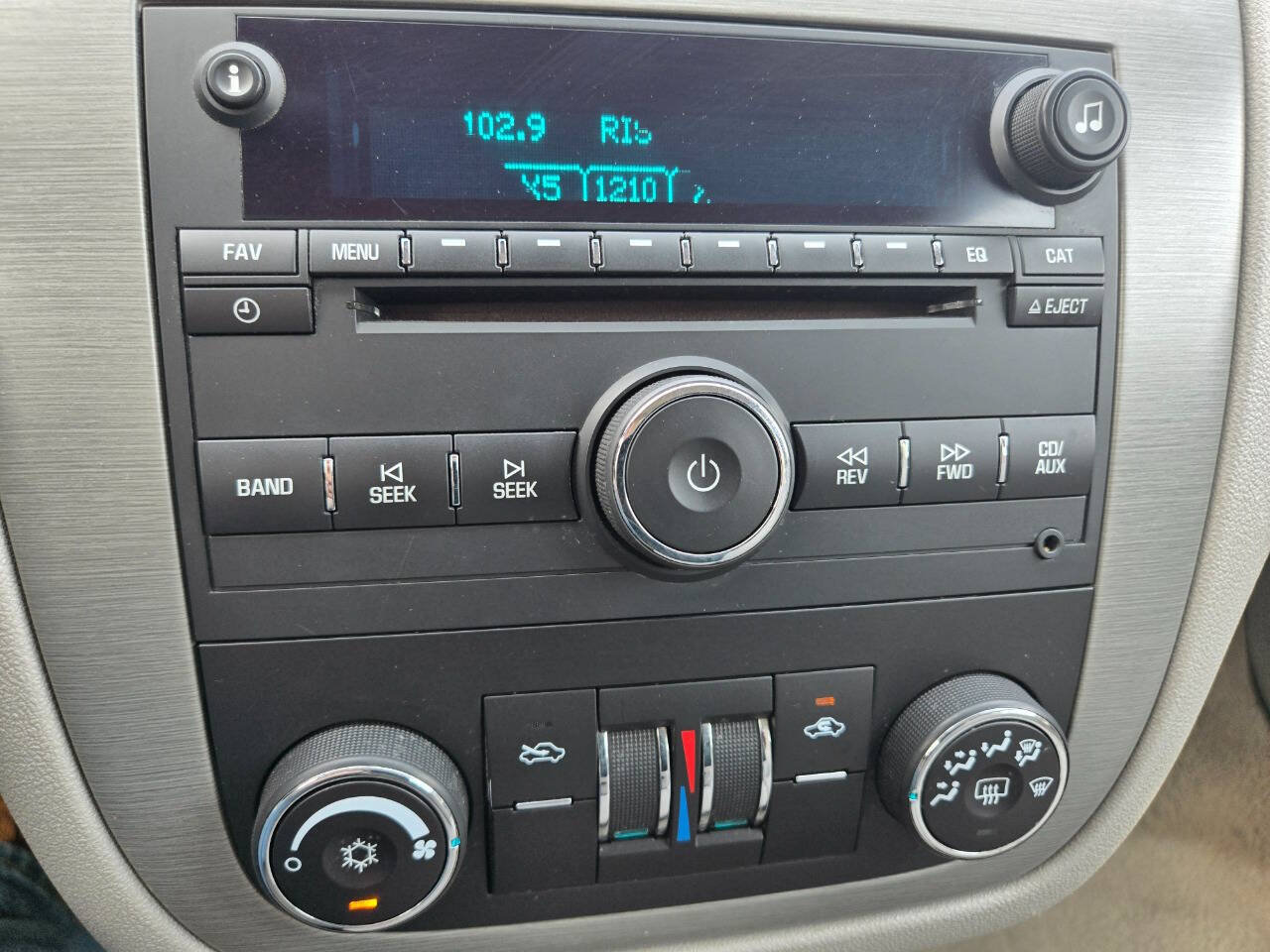 Used 2008 Chevrolet Impala LT FWD image 17
