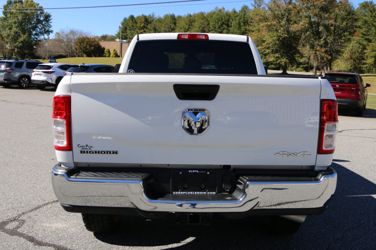 Used 2024 RAM 2500 Big Horn w/ Off Road Package AWD/4WD image 4