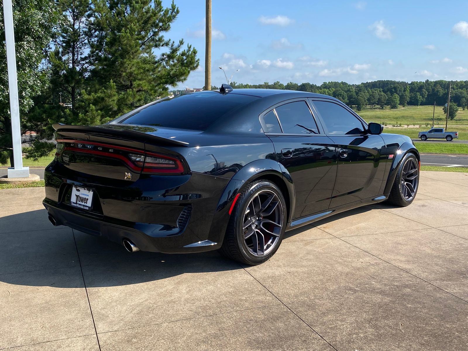 Used 2020 Dodge Charger Scat Pack RWD image 6