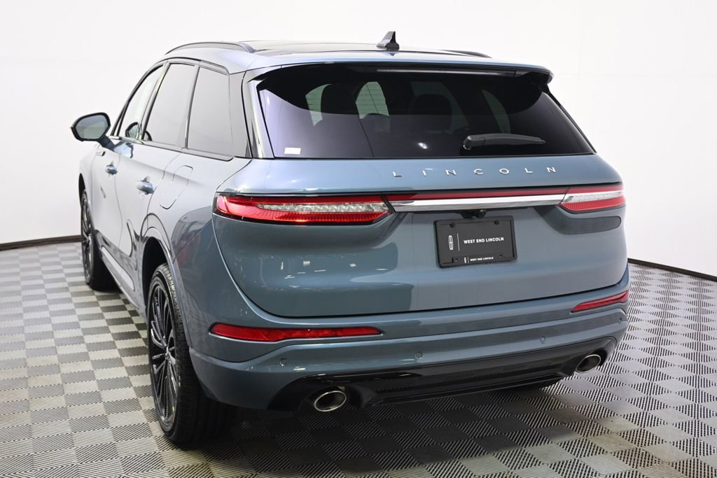 New 2026 Lincoln Corsair Premiere image 4