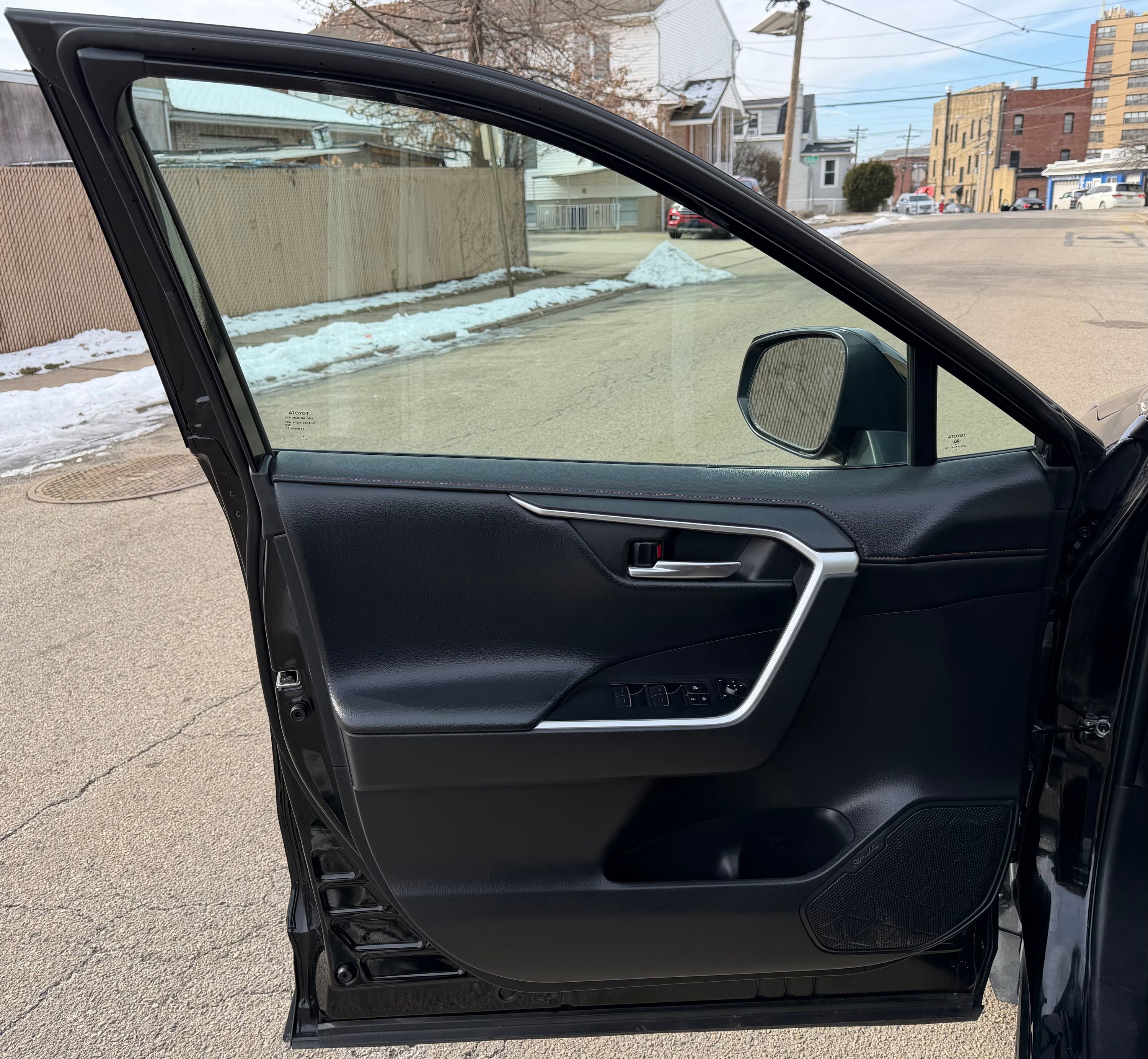 Used 2022 Toyota RAV4 Adventure image 16