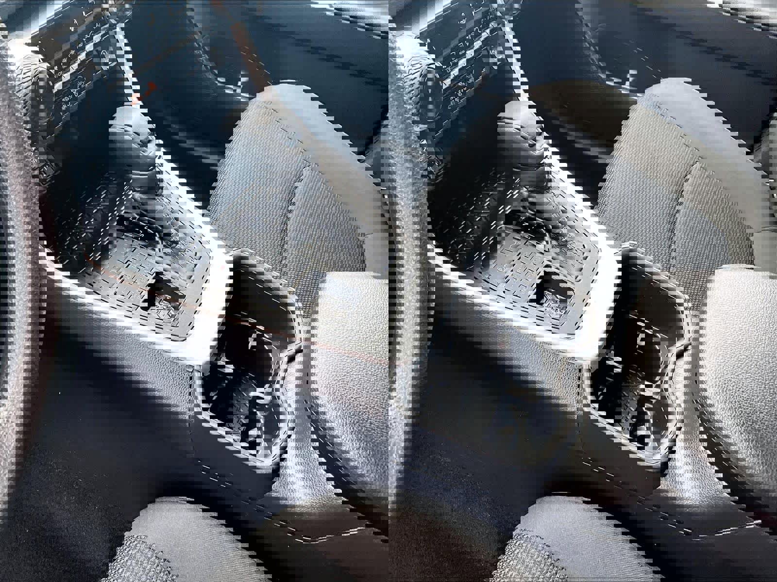 Used 2025 Toyota RAV4 LE image 20