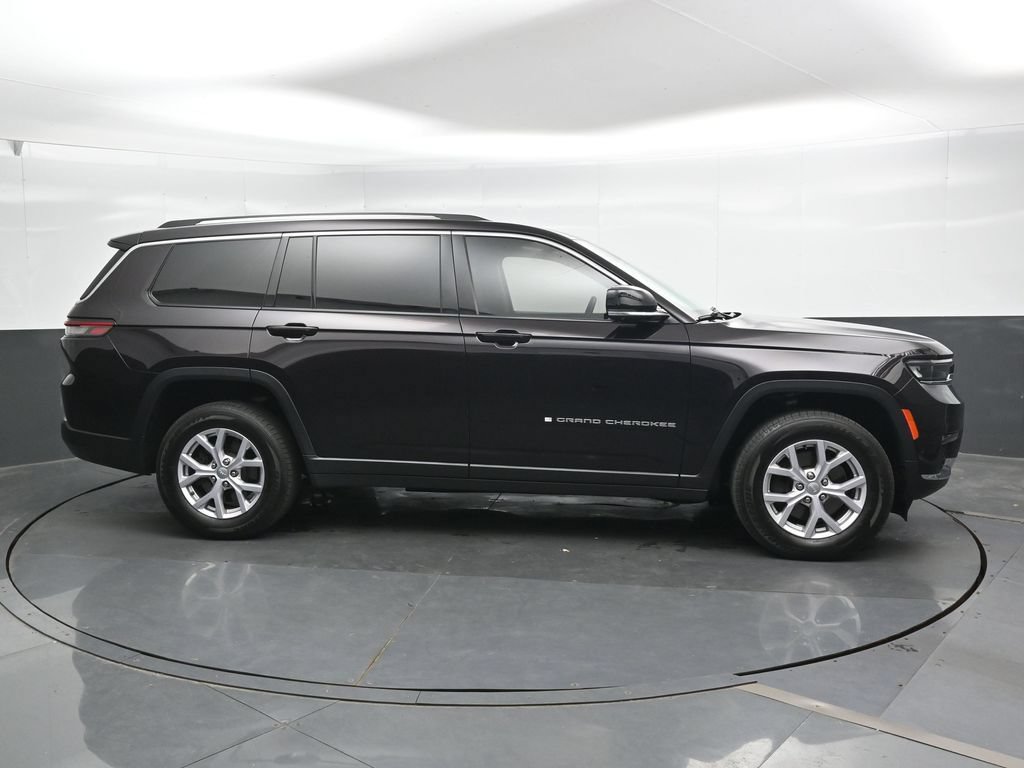 Used 2022 Jeep Grand Cherokee L Limited w/ Luxury Tech Group II AWD/4WD image 4