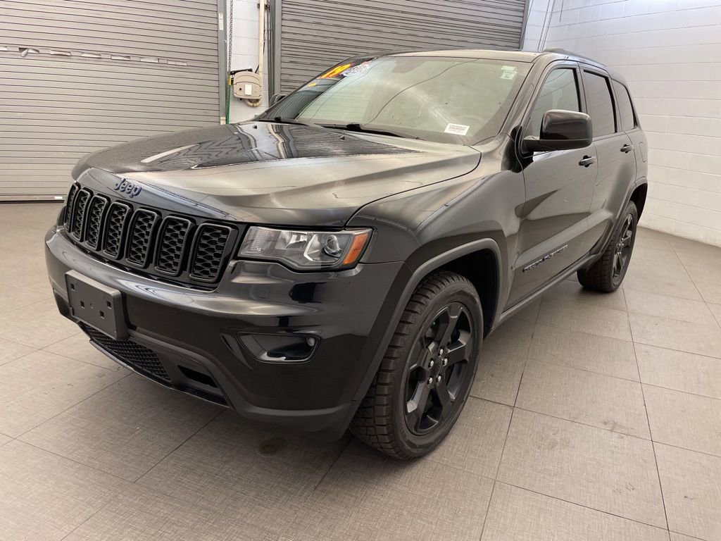 Used 2019 Jeep Grand Cherokee Laredo AWD/4WD image 16