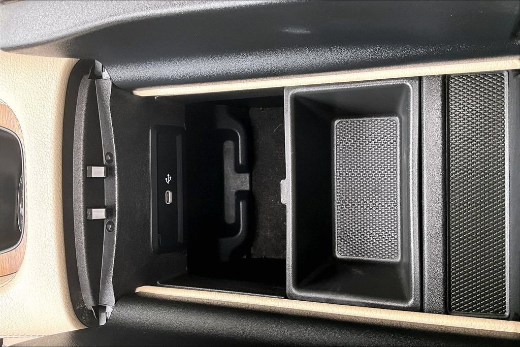 Certified 2025 Mercedes-Benz GLE 350 4MATIC image 26